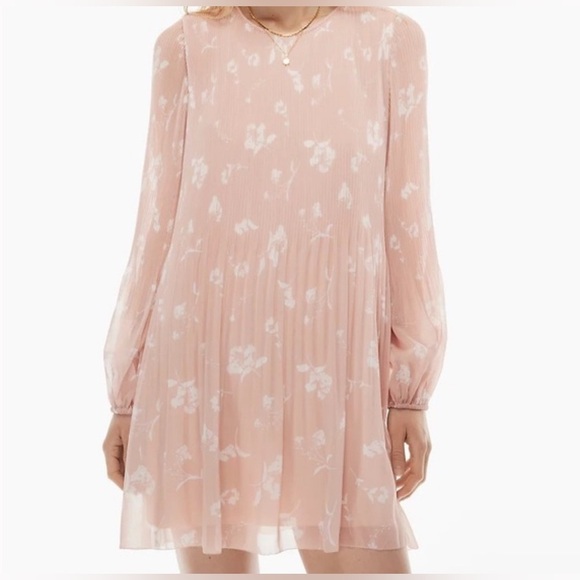 Aritzia Dresses & Skirts - Aritzia Wilfred Daydreamer Mini Dress Pink Floral long-sleeve pleated chiffon M